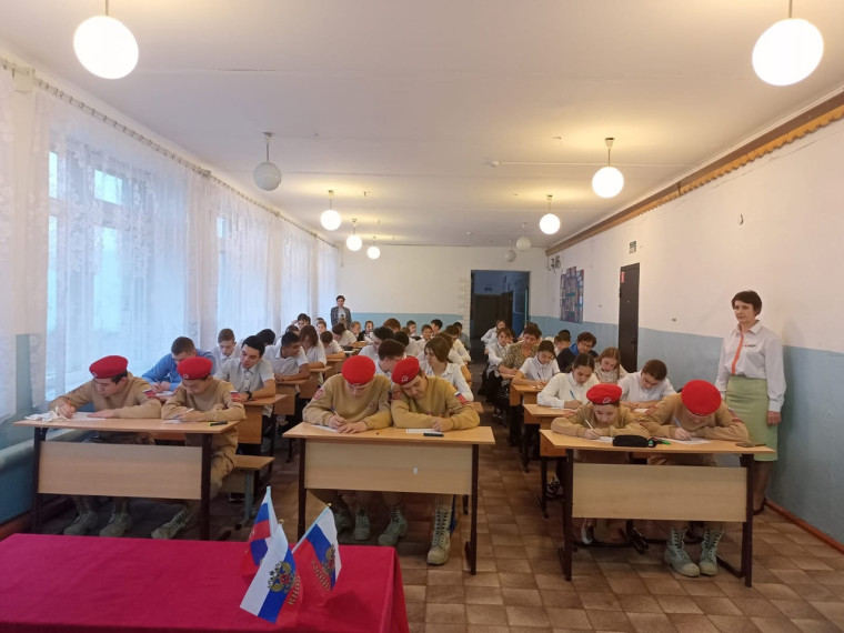 Акция "Пишу тебе, герой!".